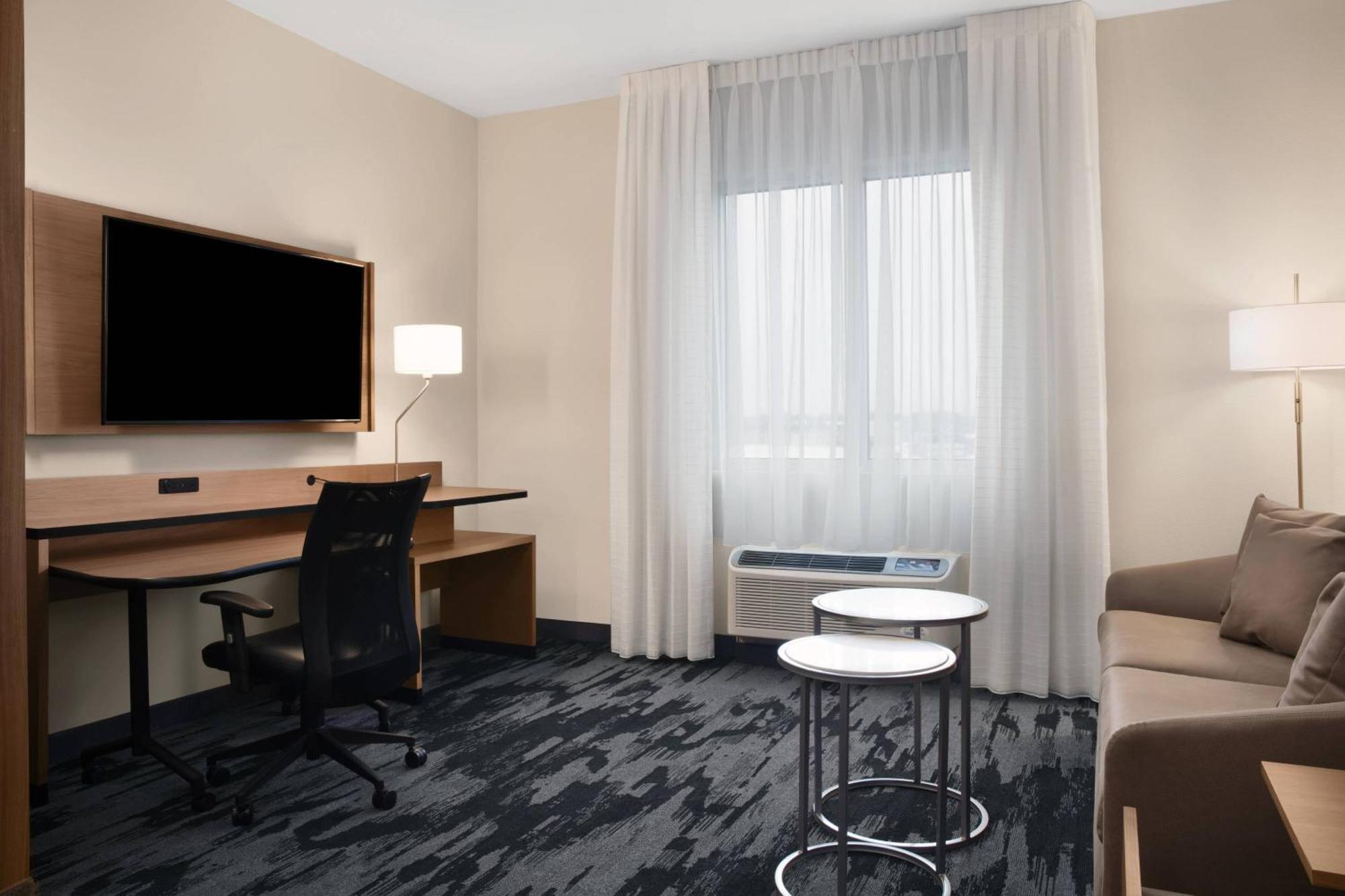 Fairfield Inn & Suites By Marriott Daytona Beach Speedway/Airport Zewnętrze zdjęcie